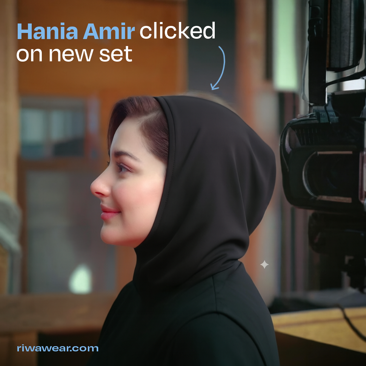 Riwa Long Hooded Top - Black